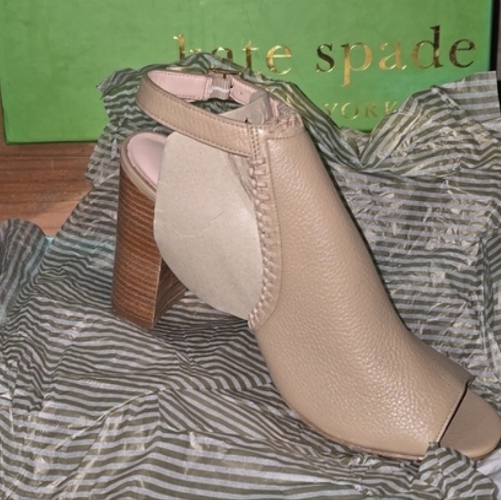 Kate Spade~ Orelene Block heels~ Color Pale taupe~Womens Size 10  ☆New In Box